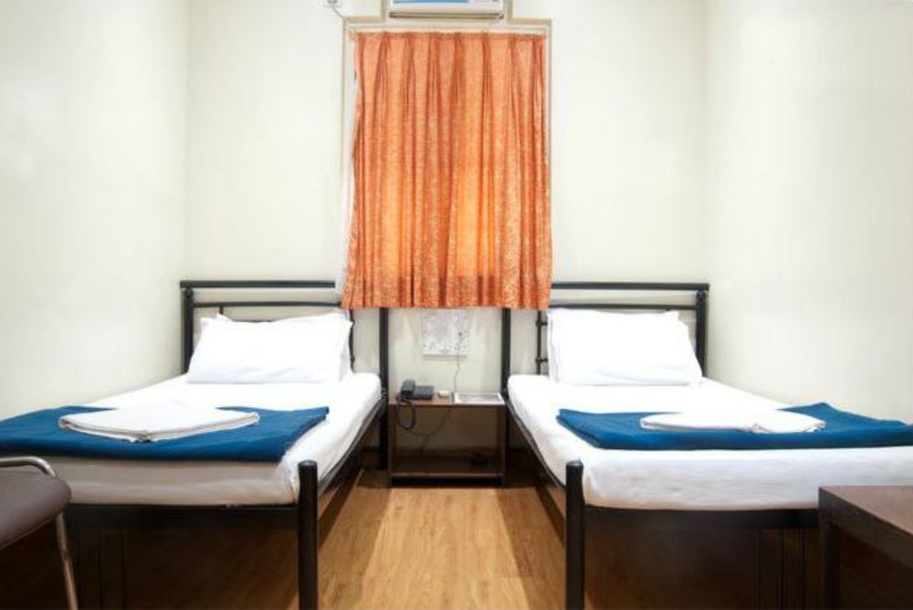 Hotel Kumkum Mumbai Exterior photo